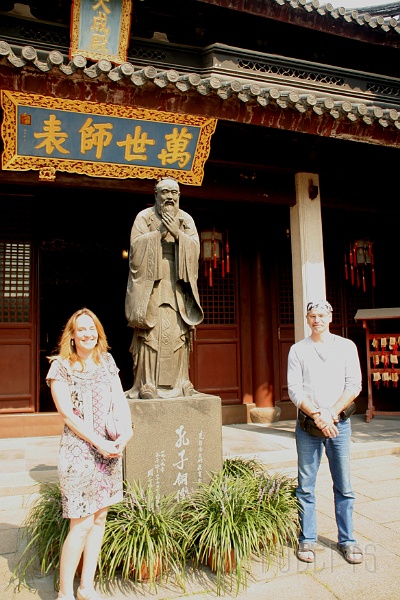 sh91.jpg - This was a temple where they studied his teachings.