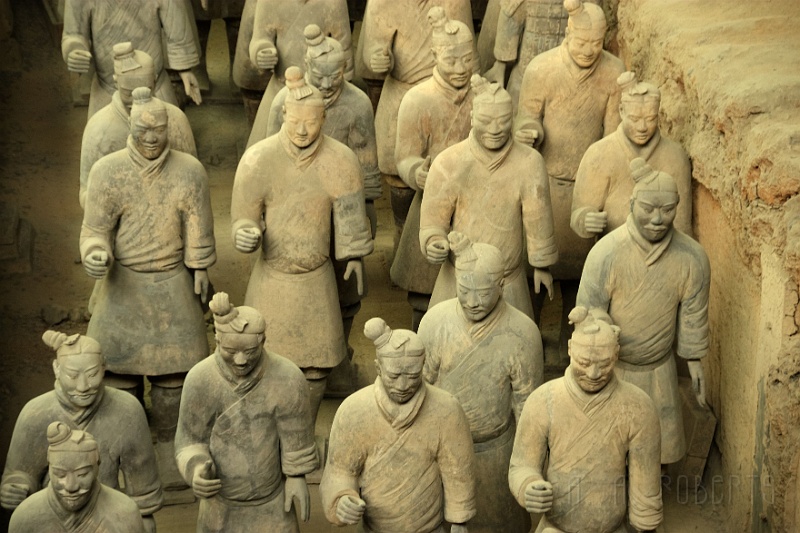 x19.jpg - So pretty soon after he died there was a peasant revolution and the first thing they did was burn down the place where all the terracotta soldiers were.