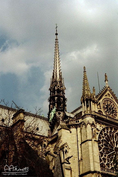 notredame11.jpg - This is on the backside.