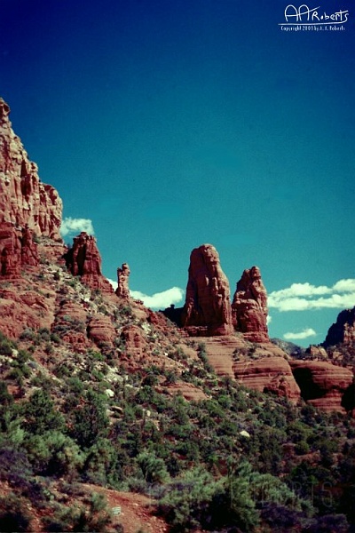 sedona3.jpg - Red Spires